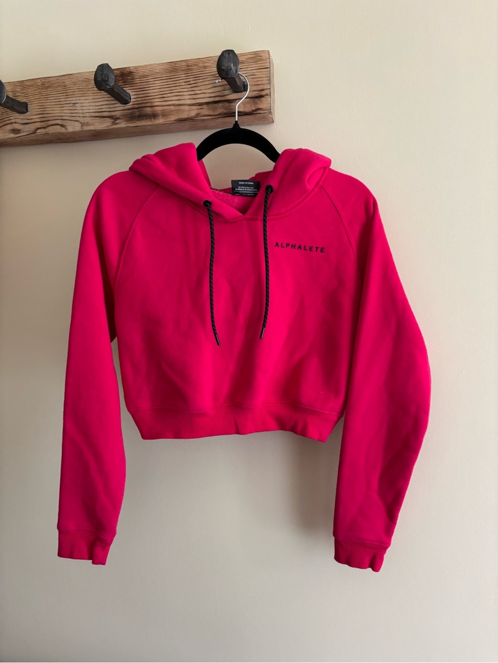 148.) Alphalete Cropped Hoodie in Hot Pink
